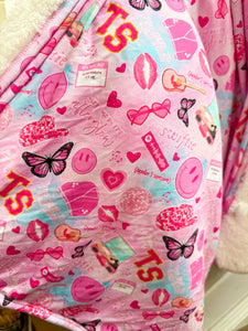 Cozy Cuddle Bamboo Plush Blanket - Swiftie