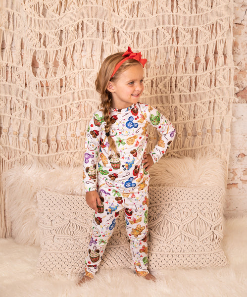 Sweet treats holiday pattern